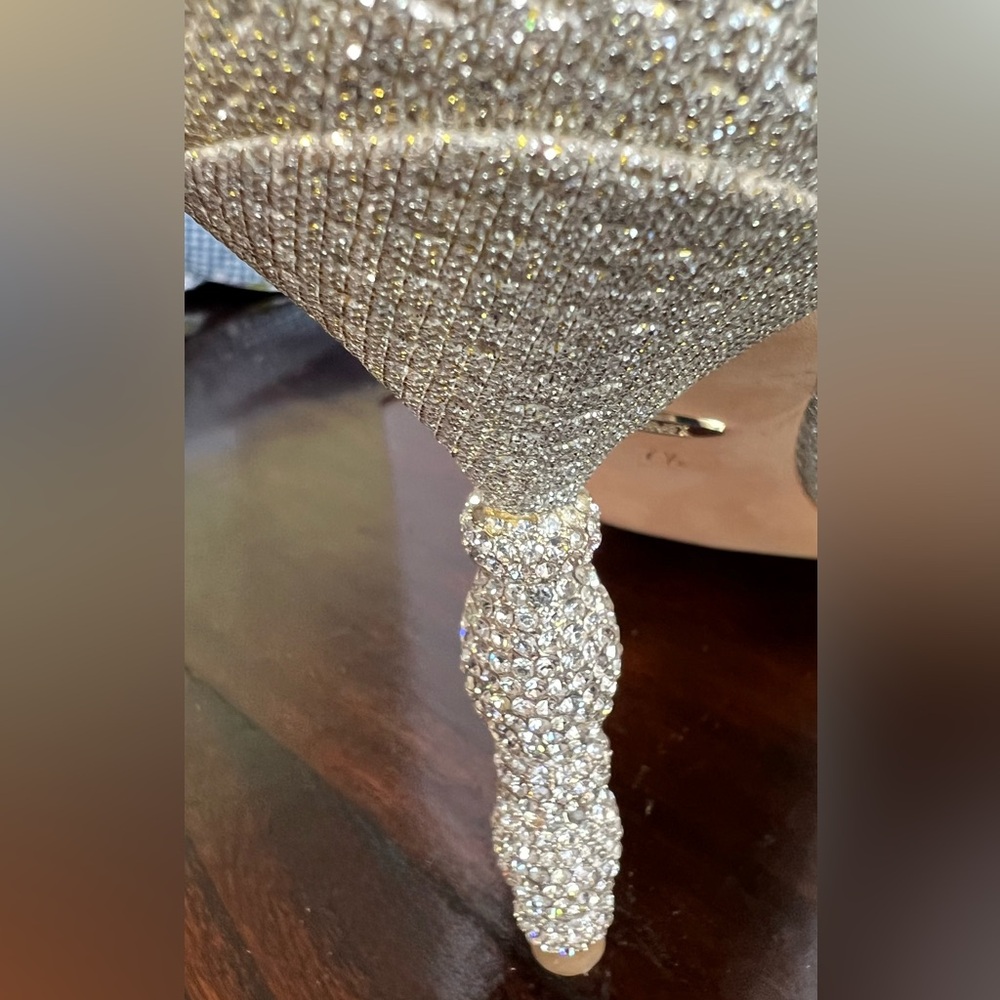 Badgley Mischka Rhinestone Heels Gold/Champagne 7.5, EUC - Picture 8 of 11